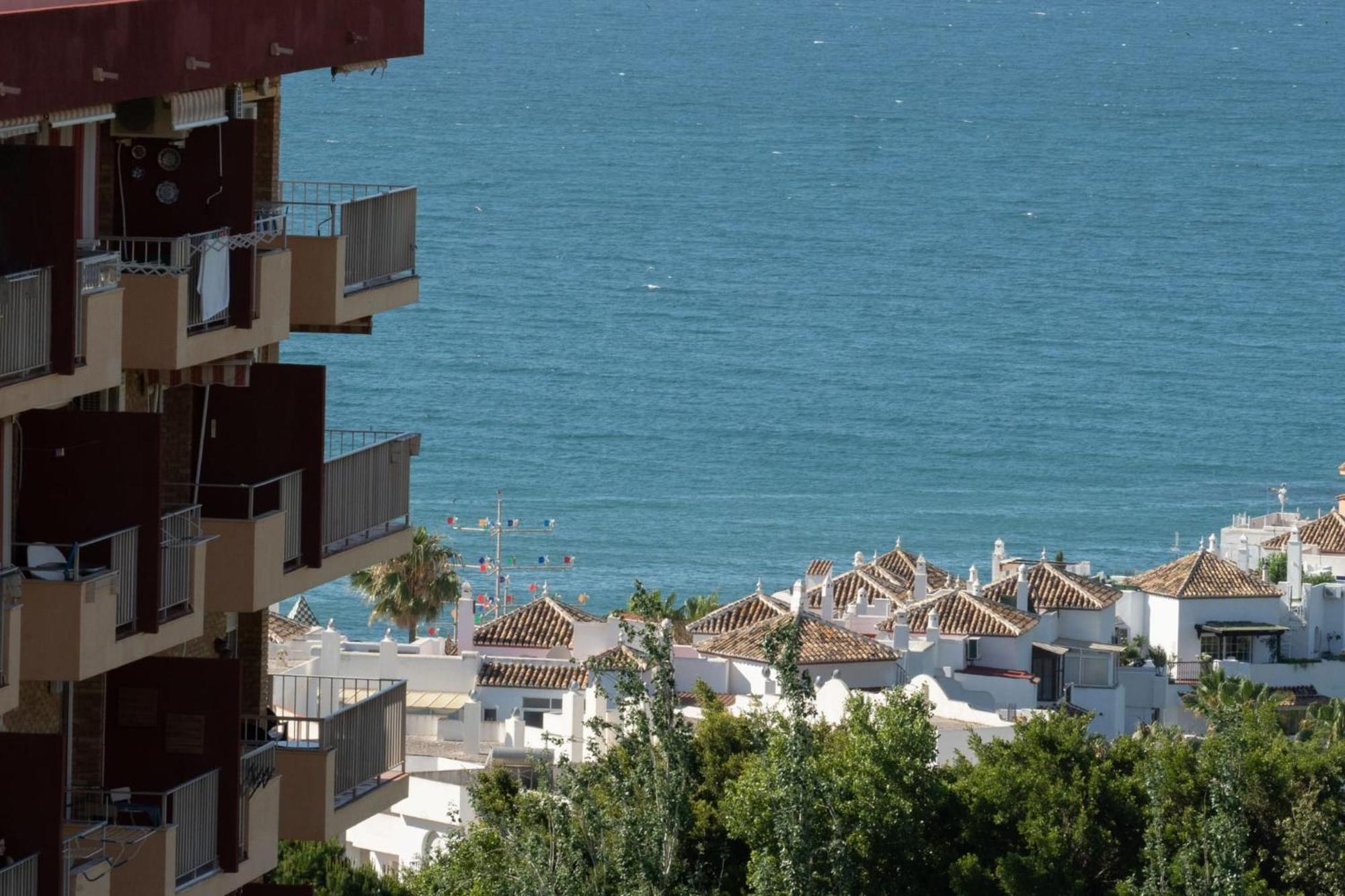 Aguila Sea View Apartment Benalmádena